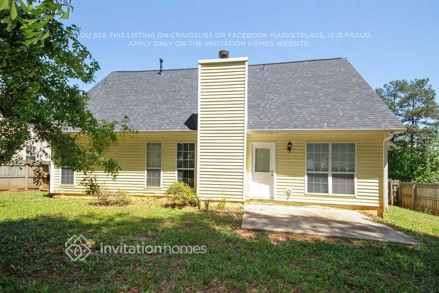 Building Photo - 108 Bugle Way