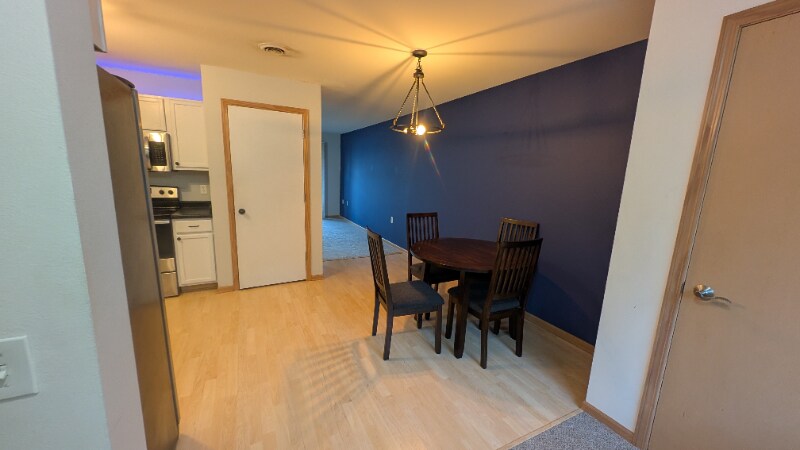 Building Photo - 5120 N Walbridge Ave