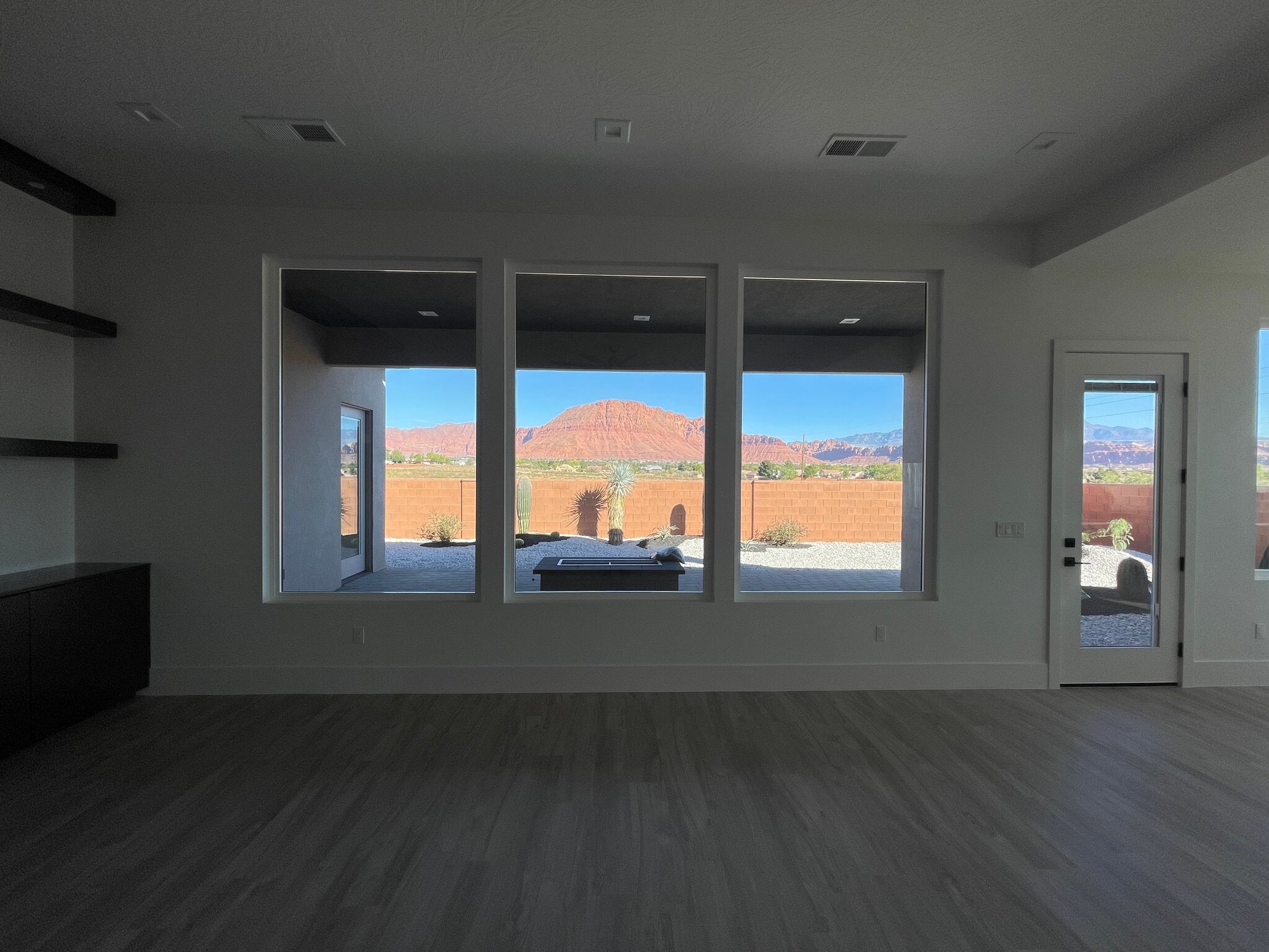 Building Photo - 169 Terrace Ln