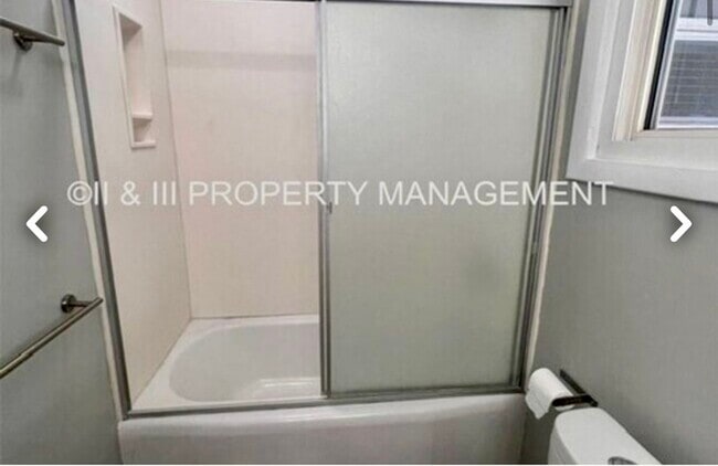 Building Photo - 5504 W 79th St