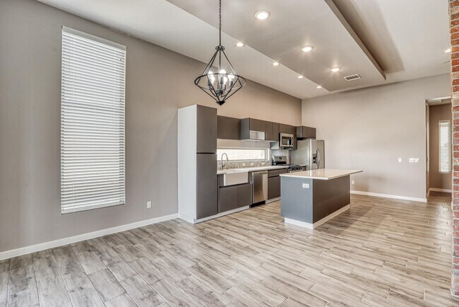 Building Photo - 409 Beech Tree Dr