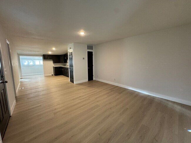 Building Photo - 1800 Gordon St