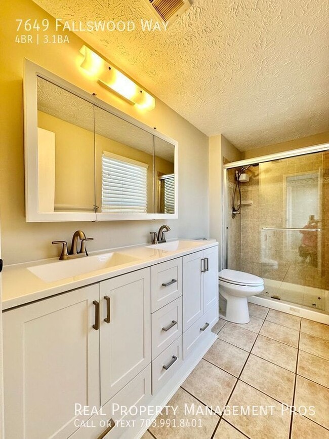 Building Photo - 7649 Fallswood Way
