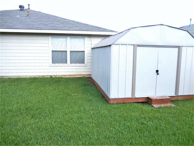 Building Photo - 2209 Lookout Ln