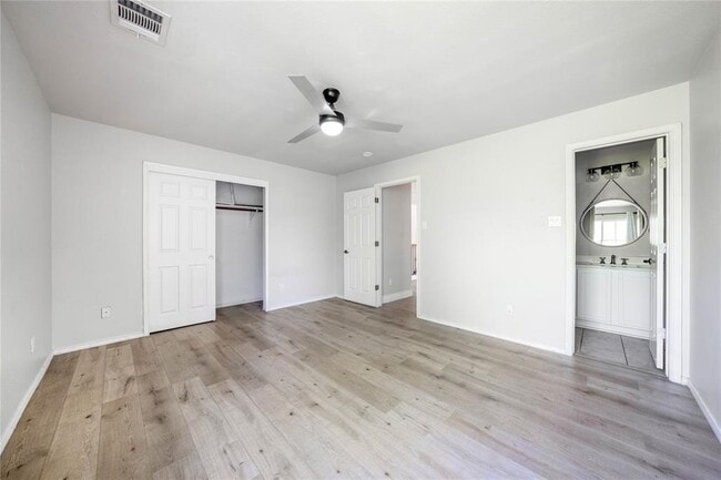 Building Photo - 14613 Stock Tank Cove