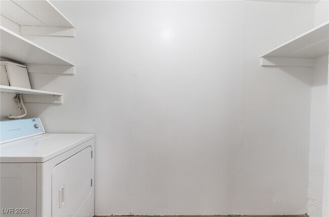 Building Photo - 1109 Tumbleweed Ave