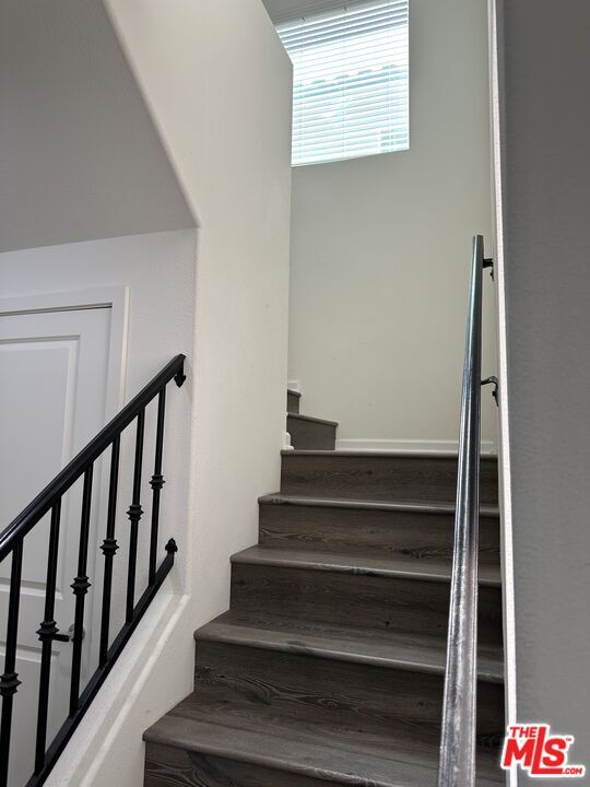 Building Photo - 7937 N Keer Dr