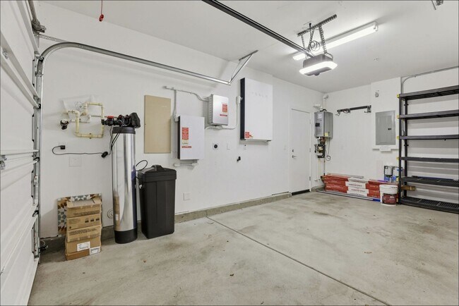 Building Photo - Beautiful 4BD/3.5BA Single-Family Home in the Dublin Boulevards Community!