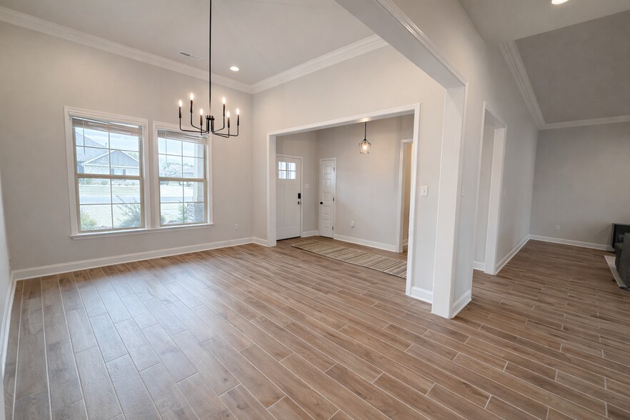 Building Photo - 207 Nellie Faye Ln