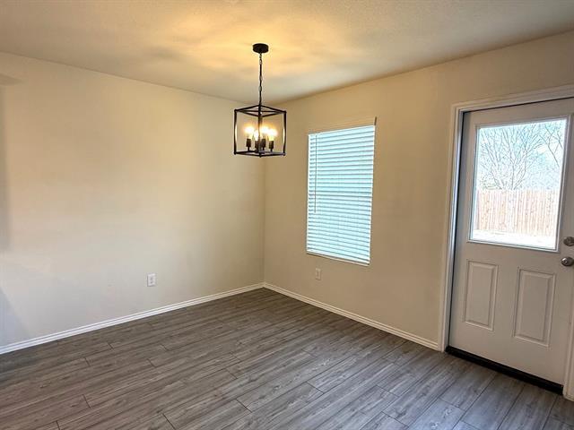 Building Photo - 472 Lake Erie Dr