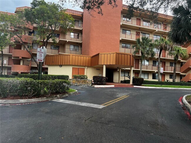 Building Photo - 7451 NW 16th St