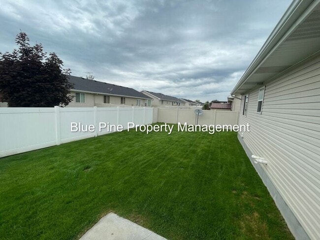 Building Photo - 1156 Matchpoint Dr