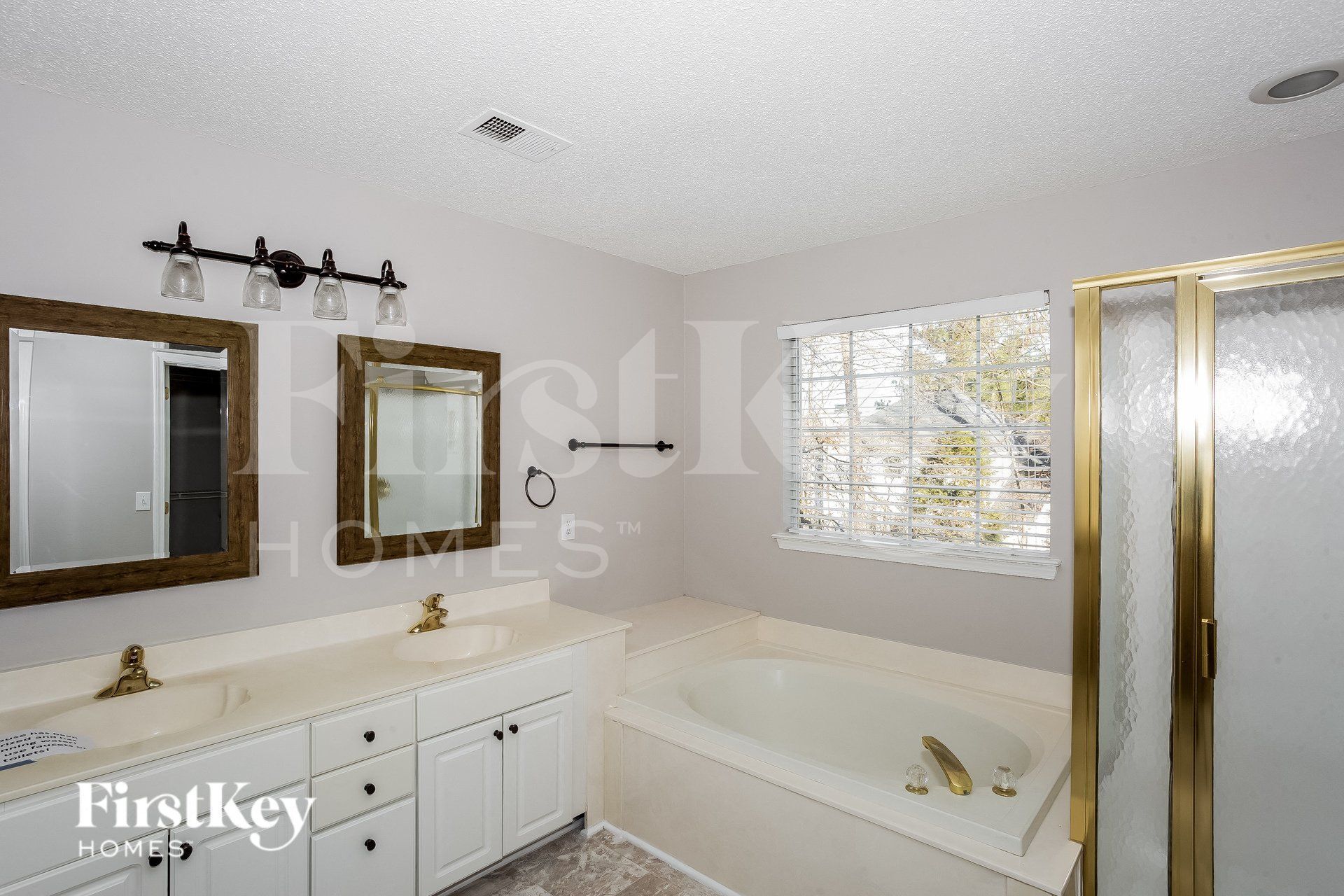 Building Photo - 6115 Downfield Wood Dr