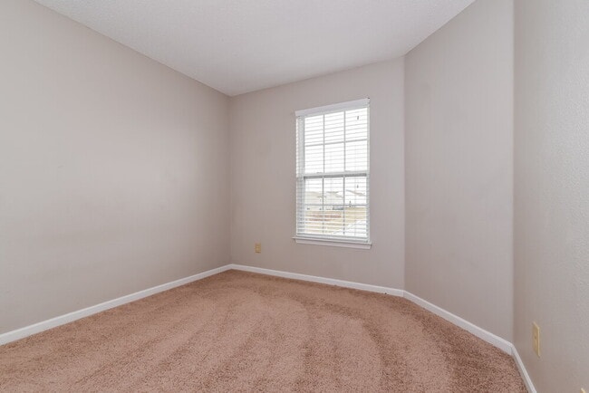 Building Photo - 7740 Brandenburg Way