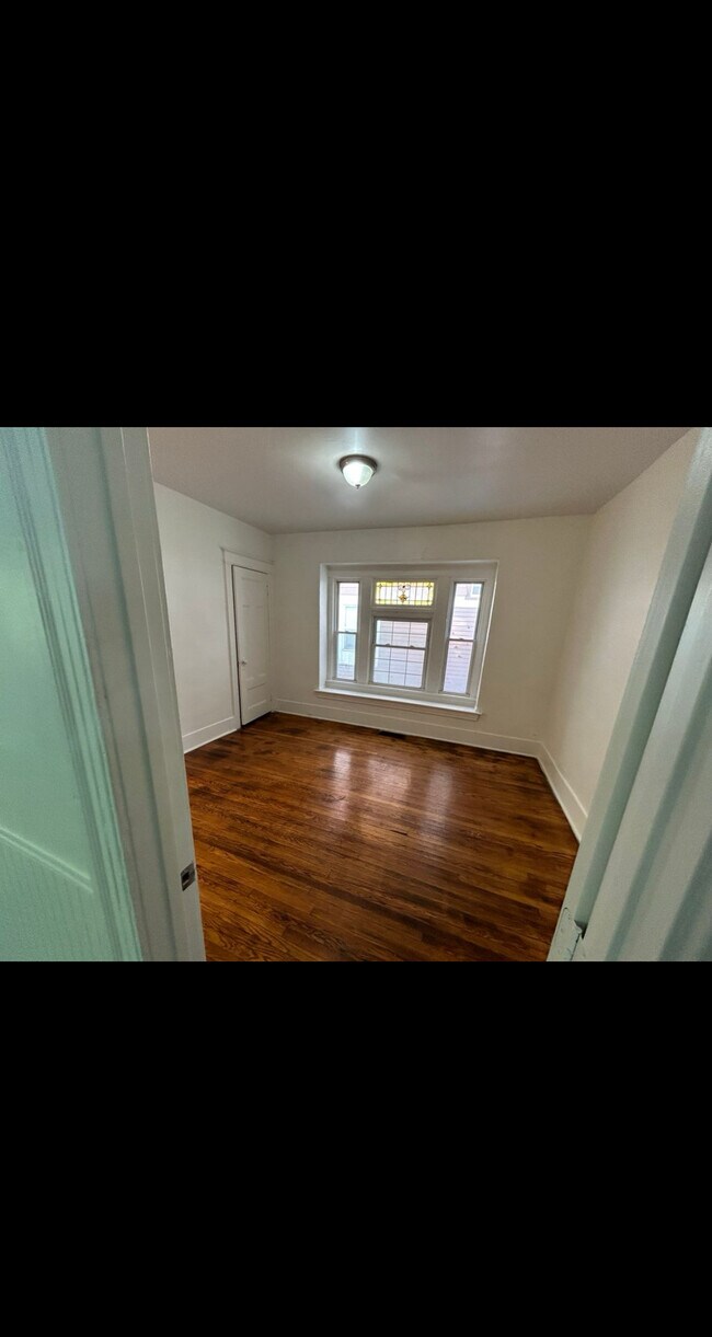 Building Photo - 651 Garson Ave