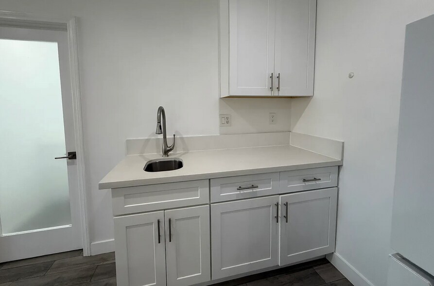 Building Photo - 8241 Shoup Ave