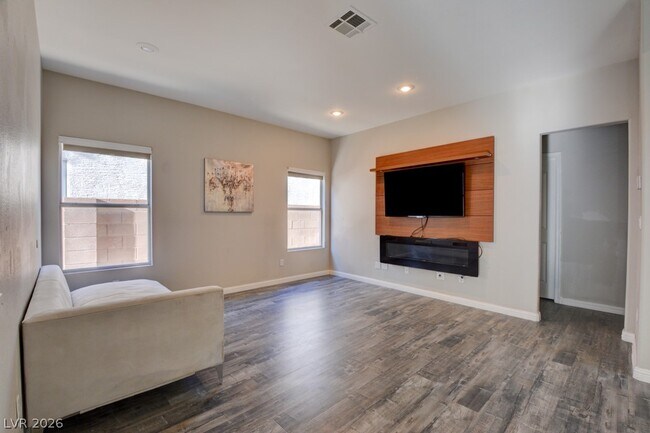 Building Photo - 3733 Horseshoe Mesa St