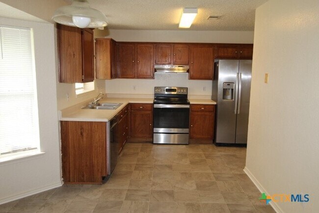 Building Photo - 3615 Coral Bay Ln