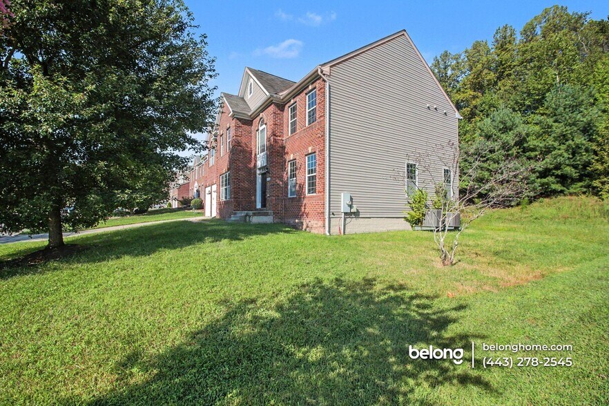 Building Photo - 6824 Sand Cherry Way