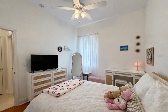 Building Photo - 14271 NW 10th Rd