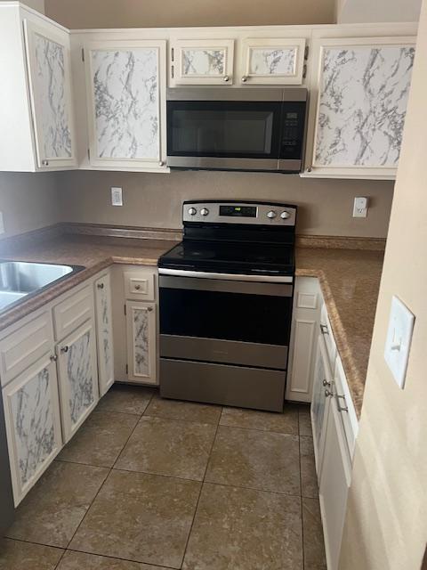 Building Photo - 5521 Orchard Ln