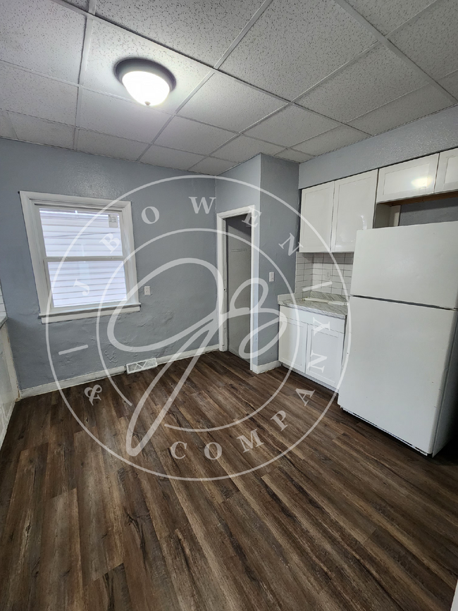 Building Photo - Fully remodeled 3 bed 1 bath