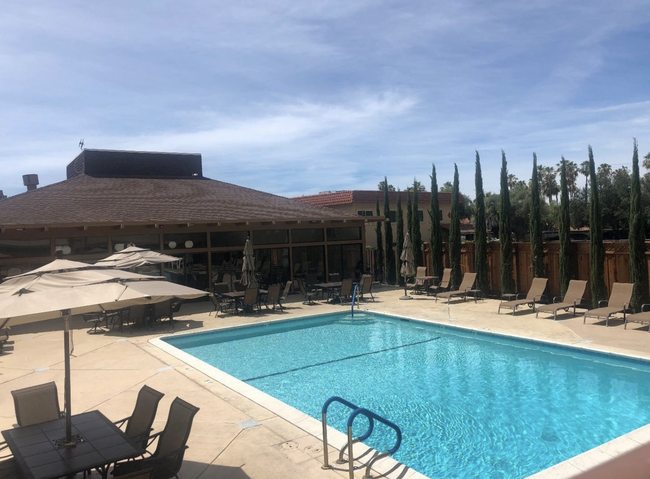 Pool - 1700 Civic Center Dr
