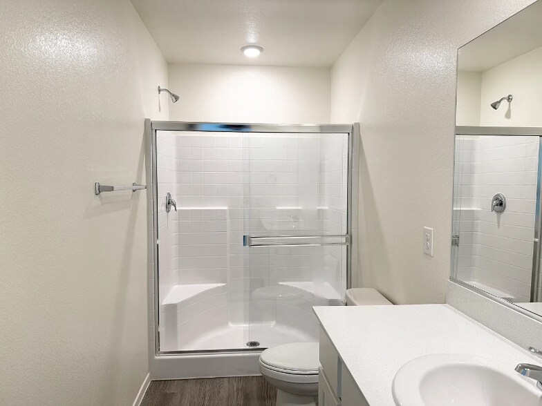 Building Photo - 9472 Peaceful River Ave