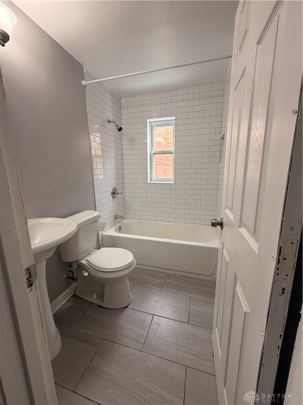 Building Photo - 5401 Newfield Ave