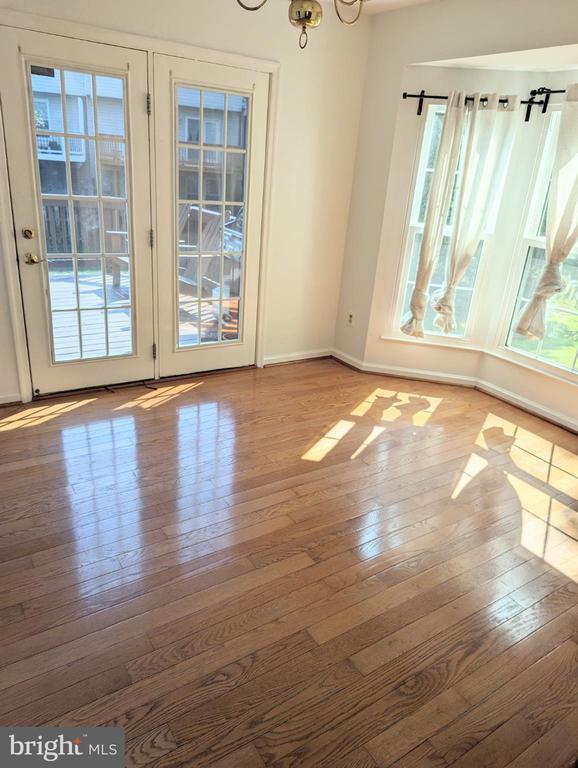 Building Photo - 46582 Broadspear Terrace