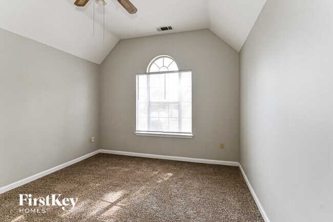 Building Photo - 6328 Farm Hill Dr