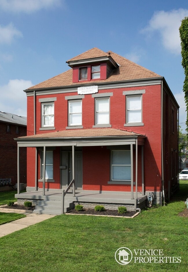 Building Photo - 7 Bedroom on OSU Campus