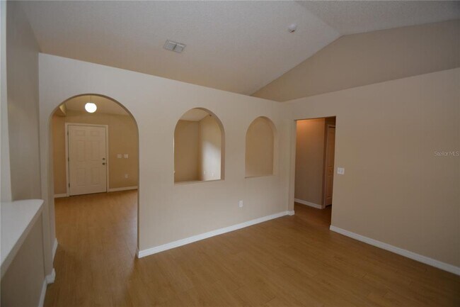 Building Photo - 5 Kathleen Trail