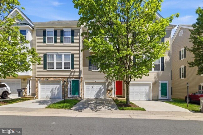 Building Photo - 23098 Fontwell Square