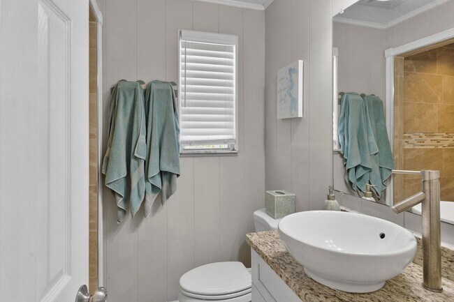 Building Photo - Charming 3-Bedroom Home in Daytona Beach