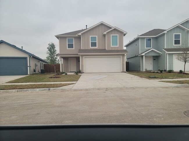 Building Photo - 1117 Northfield Dr