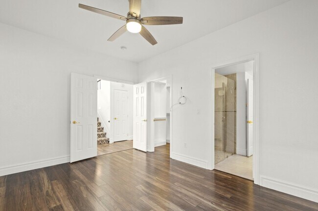 Building Photo - Welcome Home to Fall in Love with This Stu...