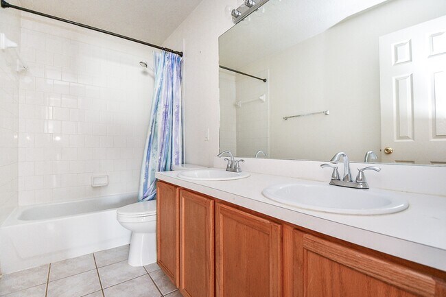 Building Photo - 4823 Dark Canyon Ct