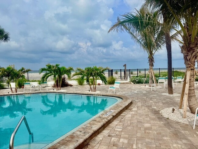 Building Photo - New throughout and on the Beach!  Sea Villas +55 Community