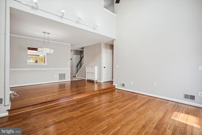 Building Photo - 13508 Coates Ln