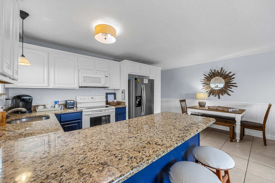 Building Photo - 1145 S Atlantic Ave