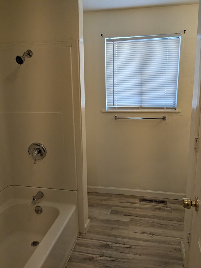 Building Photo - 5997 Marius Dr