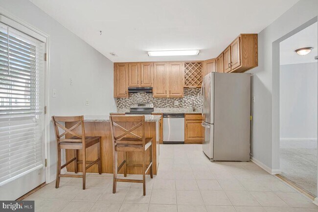 Building Photo - 1478 Lowell Ct