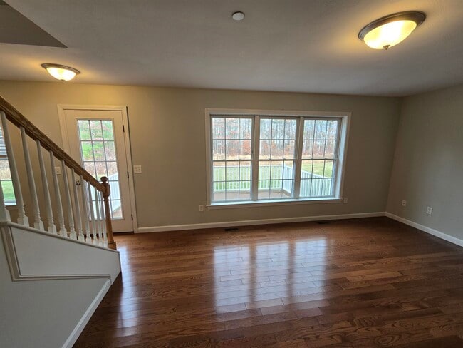 Building Photo - 1-3 Riesling Terrace