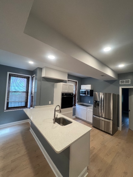 Primary Photo - 809 N Harrison St