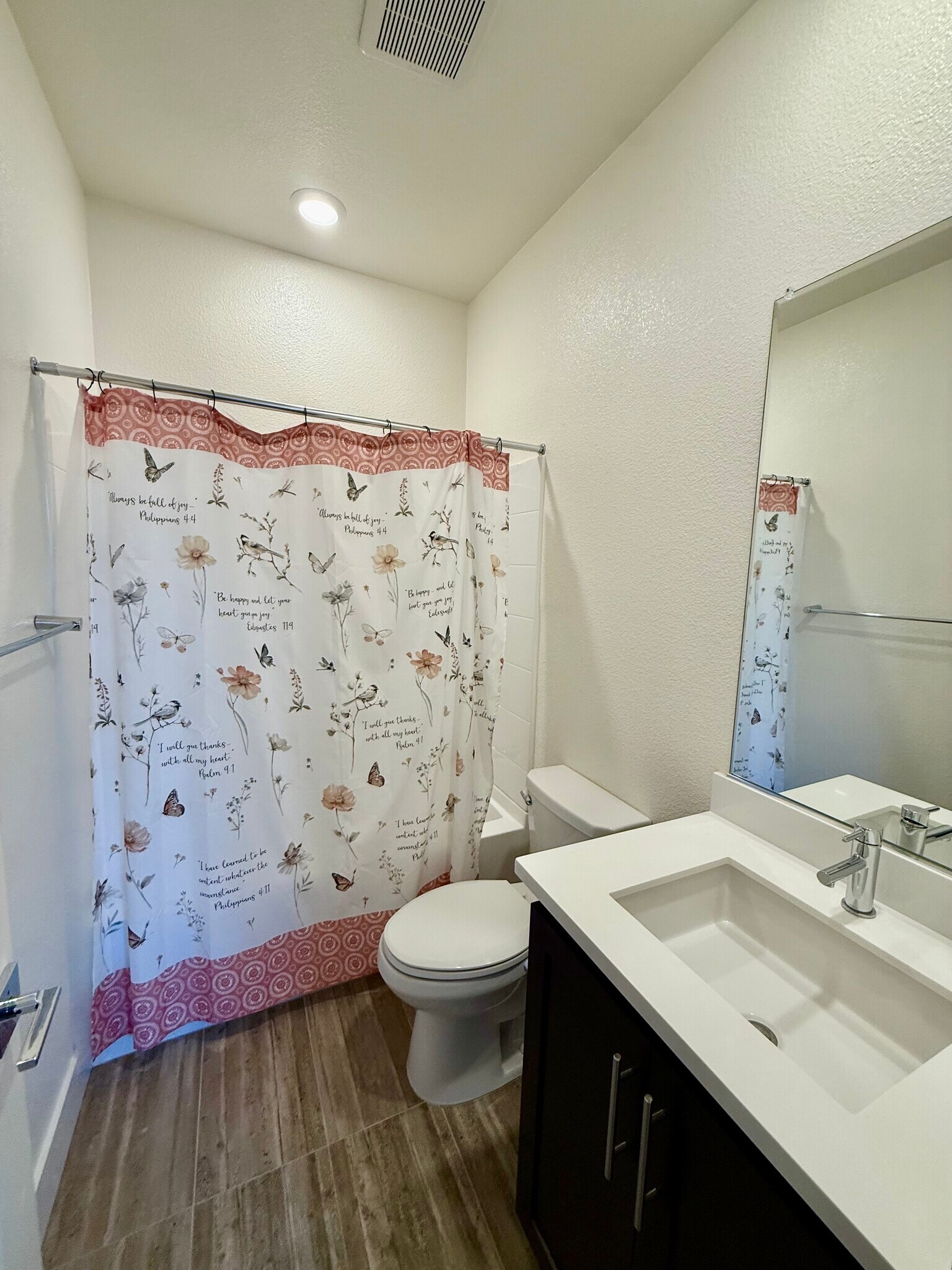Bathroom with Tub - 204 Plum Tree St