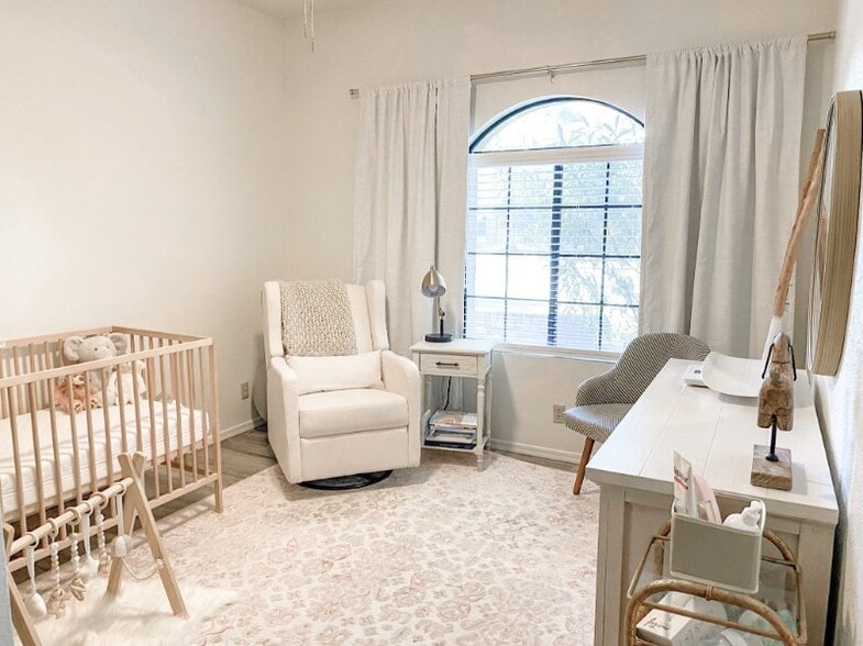 Building Photo - 946 E Cullumber St