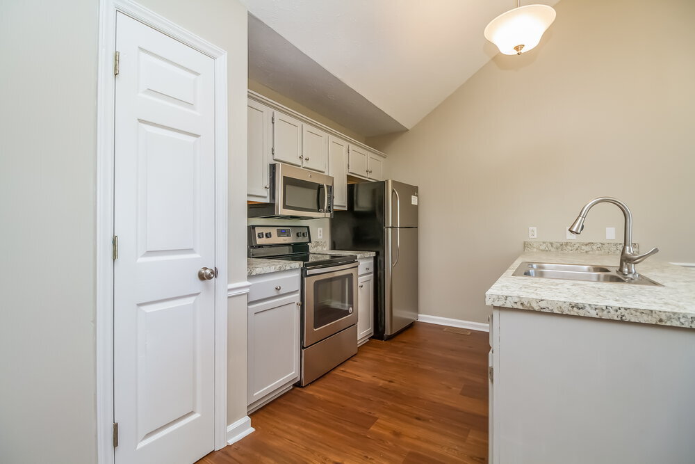 Building Photo - 1921 Pacific Pl