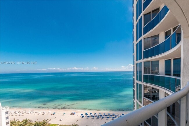 Building Photo - 17201 Collins Ave