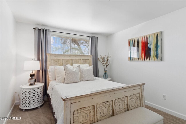 Building Photo - 5020 N Granite Reef Rd